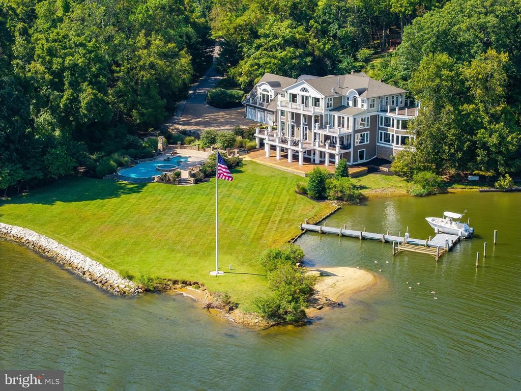 125 S WINCHESTER RD, Annapolis, MD 21409