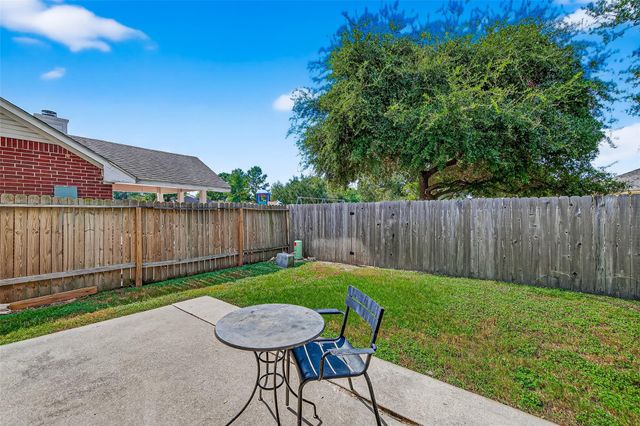 7411 Pacific Ridge Court, Houston, TX 77095