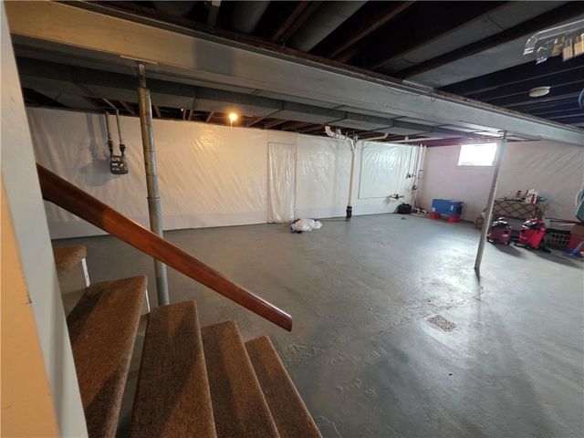 745 Castle Street, New Castle, PA 16101