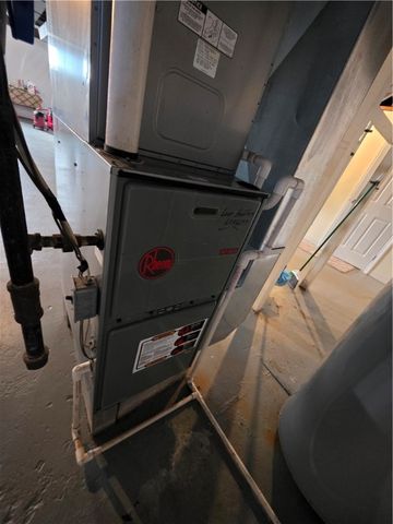 745 Castle Street, New Castle, PA 16101