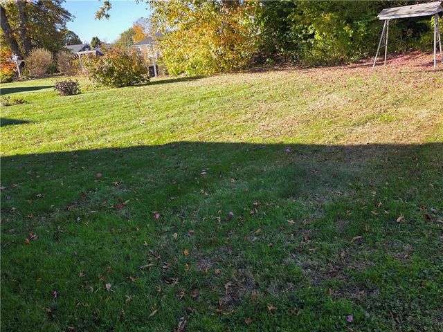 745 Castle Street, New Castle, PA 16101