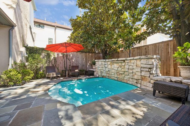 2207 Dunraven Lane, Houston, TX 77019