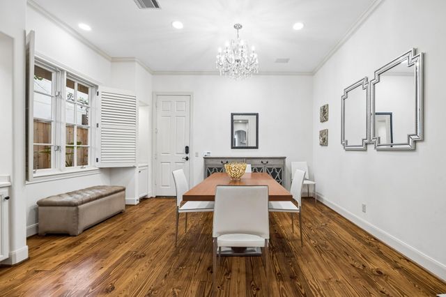 2207 Dunraven Lane, Houston, TX 77019