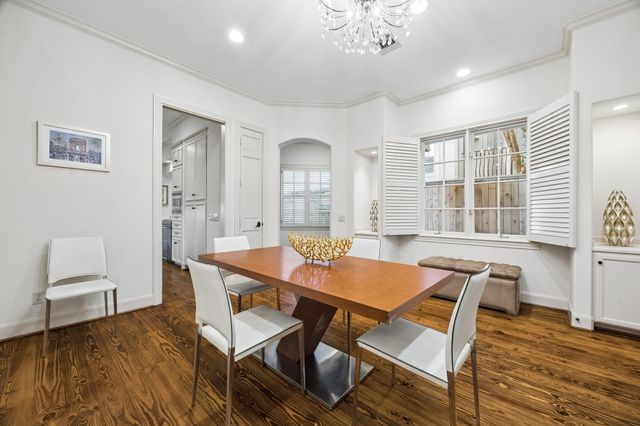 2207 Dunraven Lane, Houston, TX 77019
