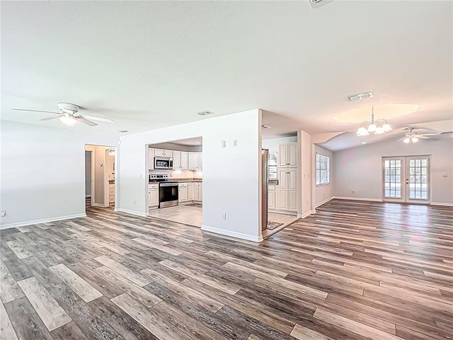 203 SE 30TH AVENUE, Ocala, FL 34471