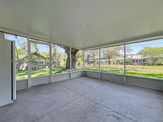 203 SE 30TH AVENUE, Ocala, FL 34471