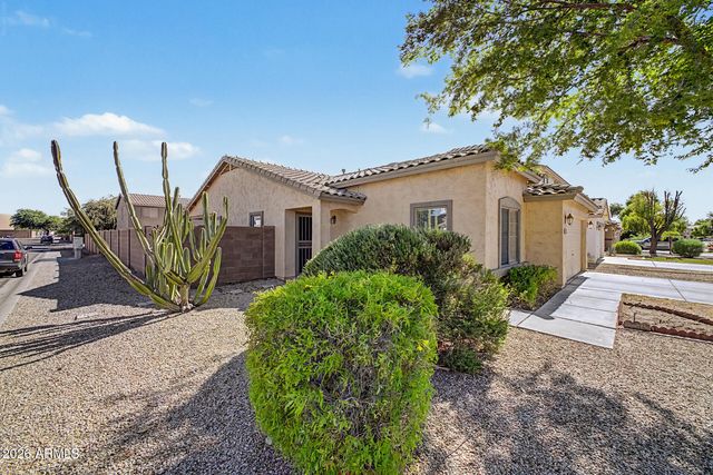 1753 E ANASTASIA Street, San Tan Valley, AZ 85140