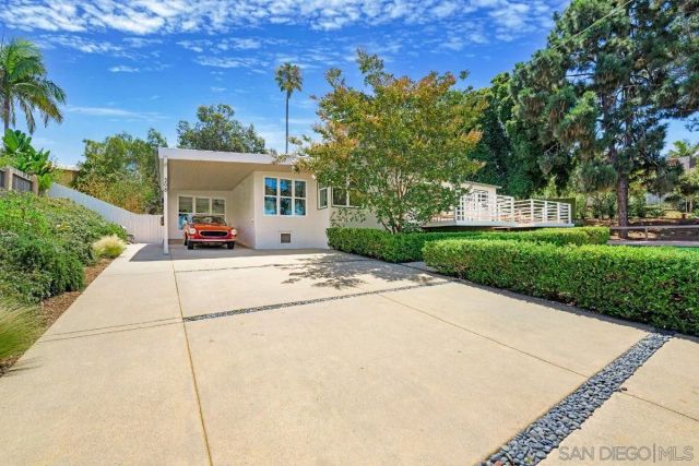 308-10 Glenmont Dr, Solana Beach, CA 92075