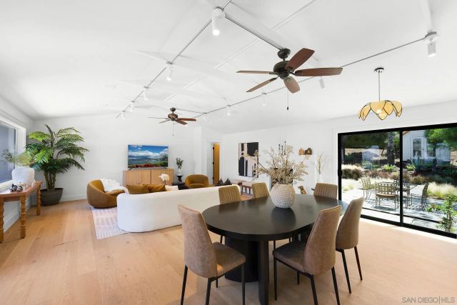 308-10 Glenmont Dr, Solana Beach, CA 92075