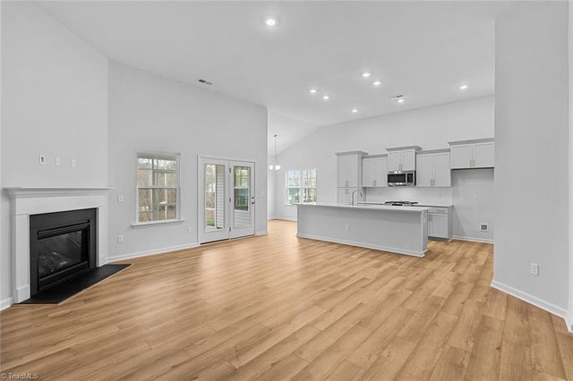113 Lovefeast Drive, Advance, NC 27006