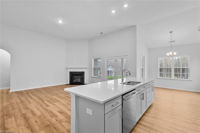 113 Lovefeast Drive, Advance, NC 27006