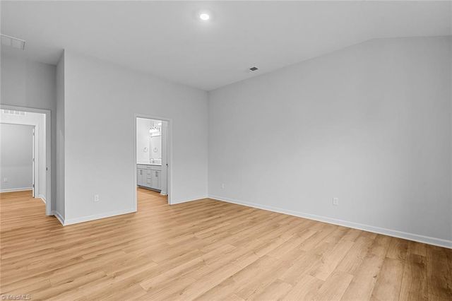 113 Lovefeast Drive, Advance, NC 27006