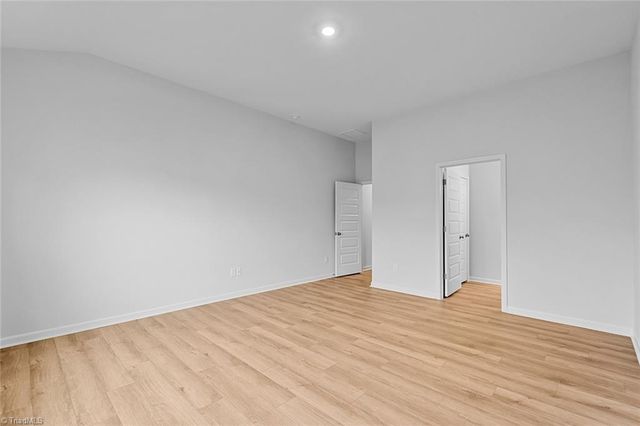 113 Lovefeast Drive, Advance, NC 27006