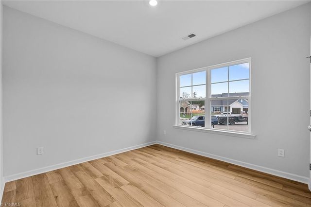 113 Lovefeast Drive, Advance, NC 27006