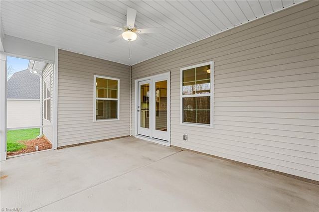 113 Lovefeast Drive, Advance, NC 27006