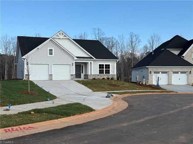 113 Lovefeast Drive, Advance, NC 27006