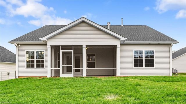 113 Lovefeast Drive, Advance, NC 27006