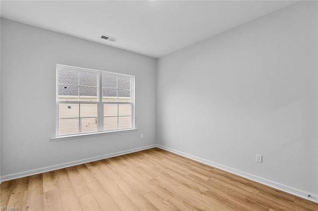 113 Lovefeast Drive, Advance, NC 27006