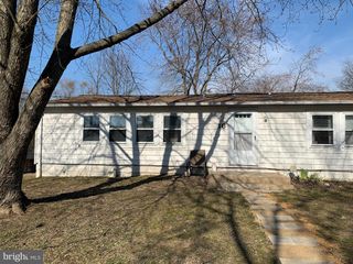 16 MOWERY RD #16A, New Castle, DE 19720