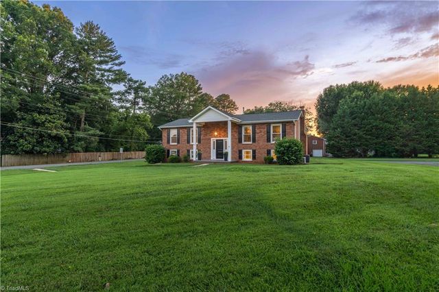 5100 Murray Road, Winston-salem, NC 27106
