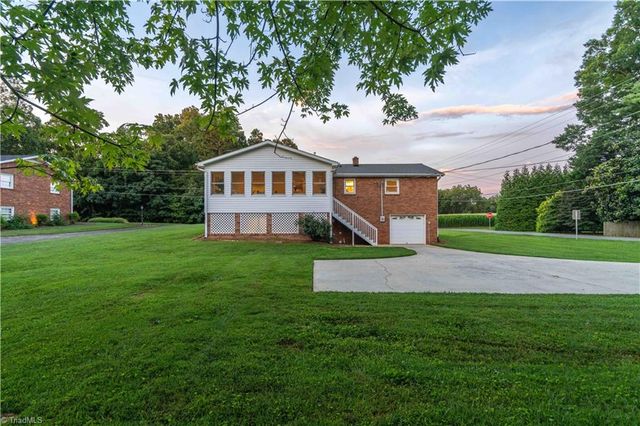 5100 Murray Road, Winston-salem, NC 27106