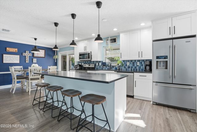 5504 JACKSON Avenue, Orange Park, FL 32073