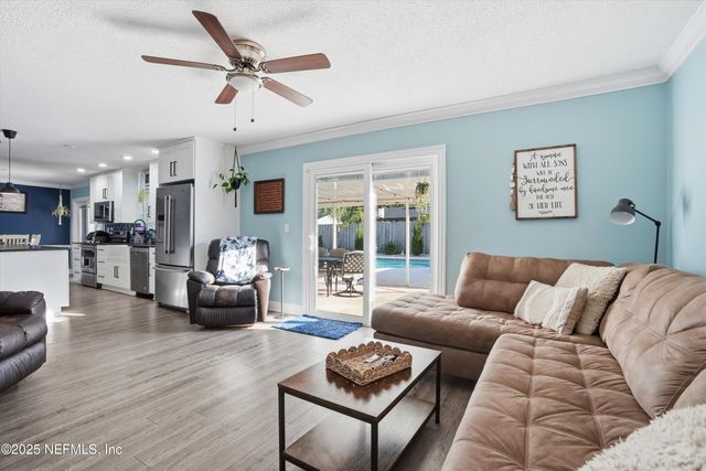 5504 JACKSON Avenue, Orange Park, FL 32073