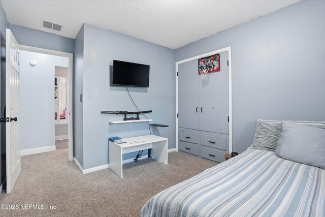 5504 JACKSON Avenue, Orange Park, FL 32073