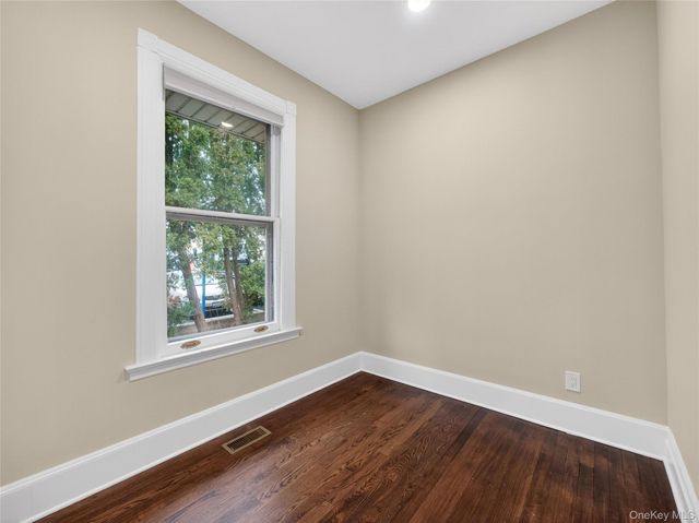 79 Lafayette Avenue, Suffern, NY 10901