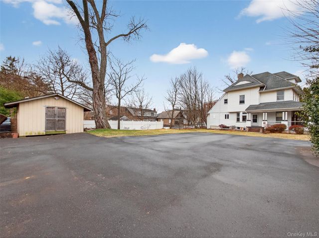 79 Lafayette Avenue, Suffern, NY 10901
