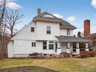79 Lafayette Avenue, Suffern, NY 10901