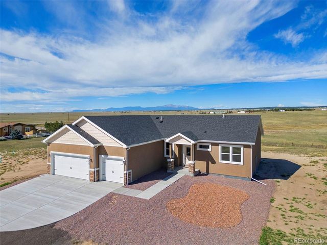 353 S Ashford Dr, Pueblo West, CO 81007
