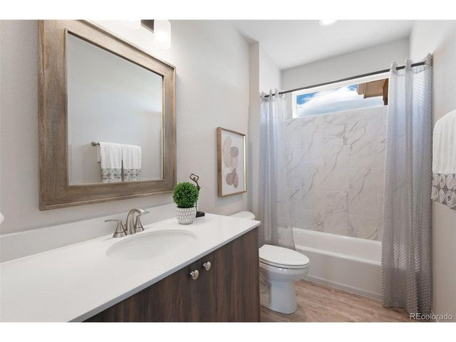 353 S Ashford Dr, Pueblo West, CO 81007