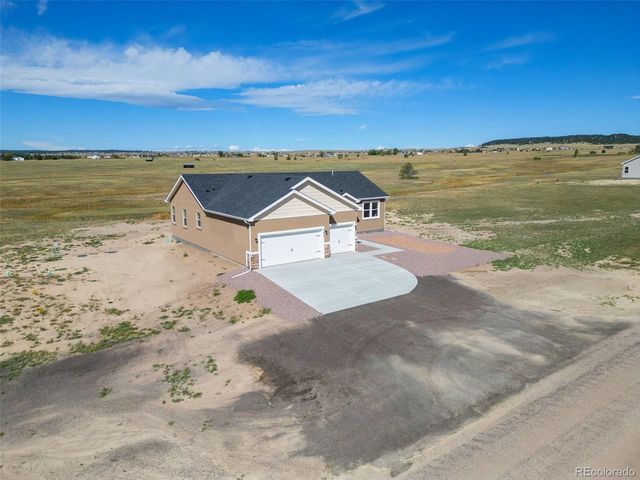 353 S Ashford Dr, Pueblo West, CO 81007