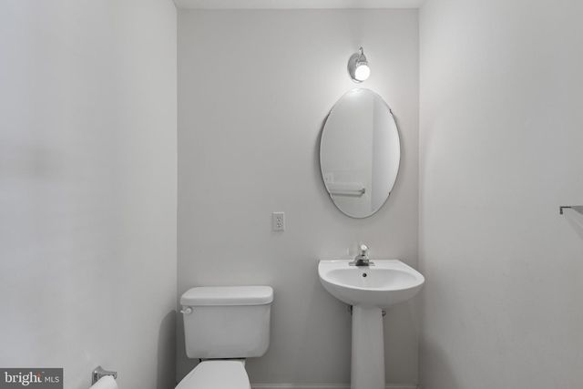 8813 EVERMORE CT, Laurel, MD 20723