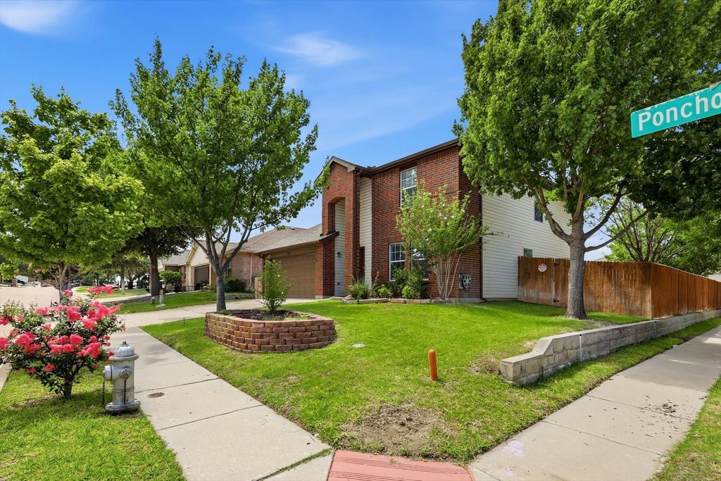 800 Poncho Lane, Fort Worth, TX 76052 — photo 3