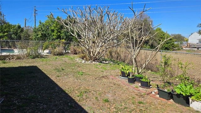 4628 ASHBERRY DRIVE, Sarasota, FL 34234