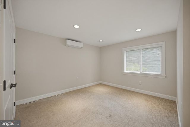 665 FAIRMONT AVE, Mohnton, PA 19540