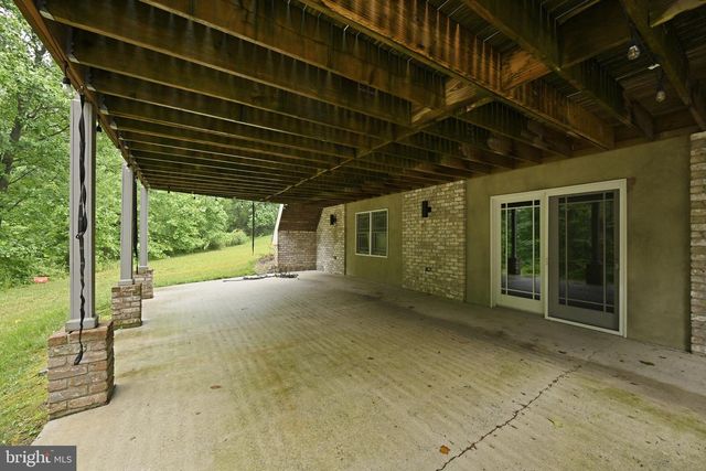 665 FAIRMONT AVE, Mohnton, PA 19540