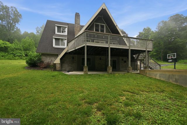 665 FAIRMONT AVE, Mohnton, PA 19540