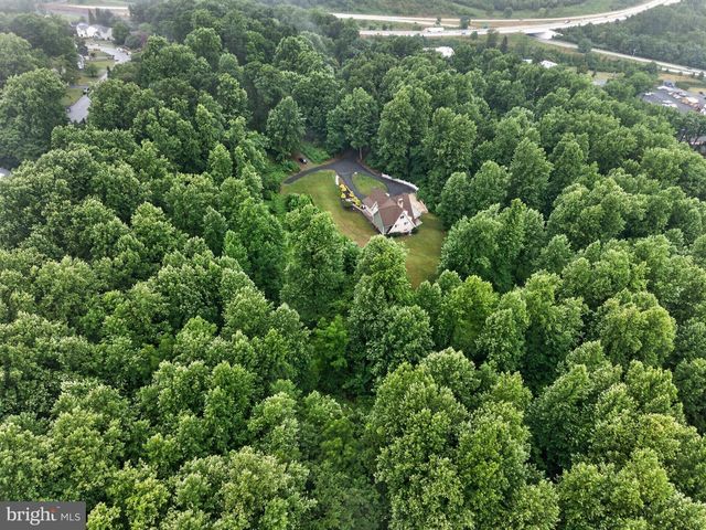 665 FAIRMONT AVE, Mohnton, PA 19540