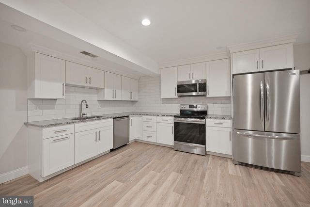 665 FAIRMONT AVE, Mohnton, PA 19540