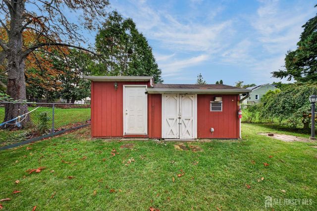 87 Lafayette Street, Piscataway, NJ 08854