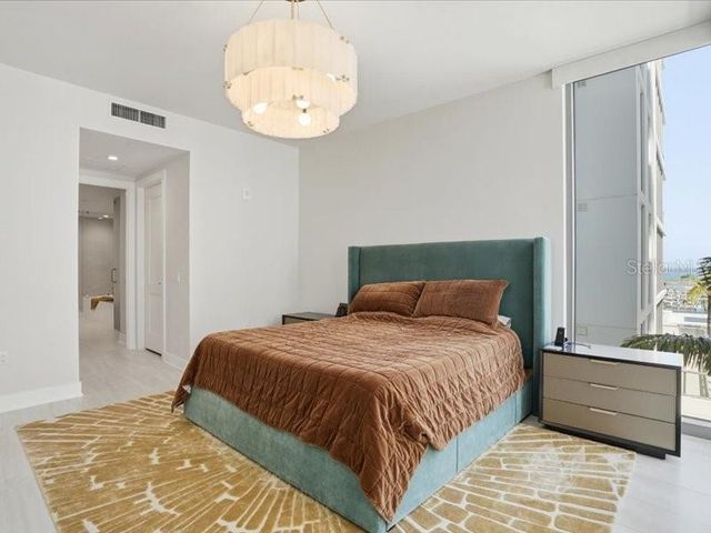 301 1ST STREET S 907, St Petersburg, FL 33701