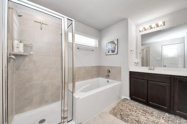 2934 Vales Point Drive, Fresno, TX 77545