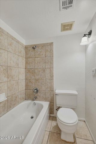 4901 S CALLE LOS CERROS Drive 103, Tempe, AZ 85282
