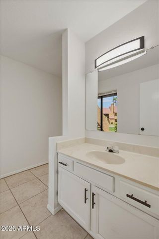 4901 S CALLE LOS CERROS Drive 103, Tempe, AZ 85282