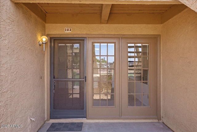 4901 S CALLE LOS CERROS Drive 103, Tempe, AZ 85282