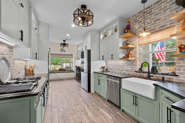 30820 Collier Smith Road, Magnolia, TX 77354