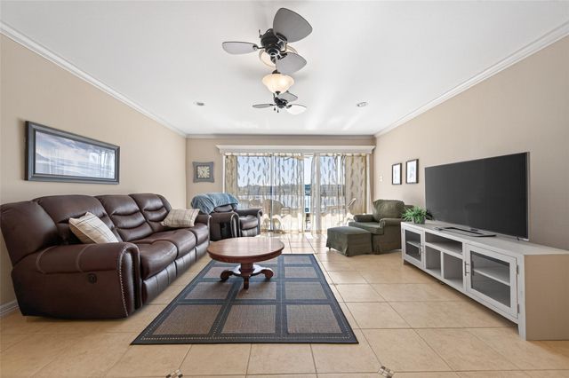 15575 Marina Drive 217C, Conroe, TX 77356